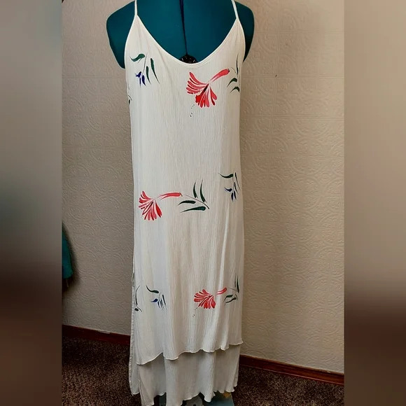 Lotus Design- maxi spaghetti strap cream and multi color dress - Picture 1 of 3